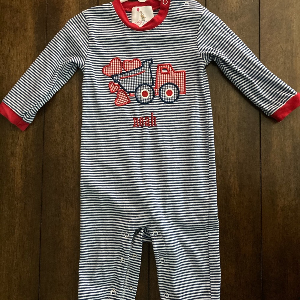 Noah valentine romper